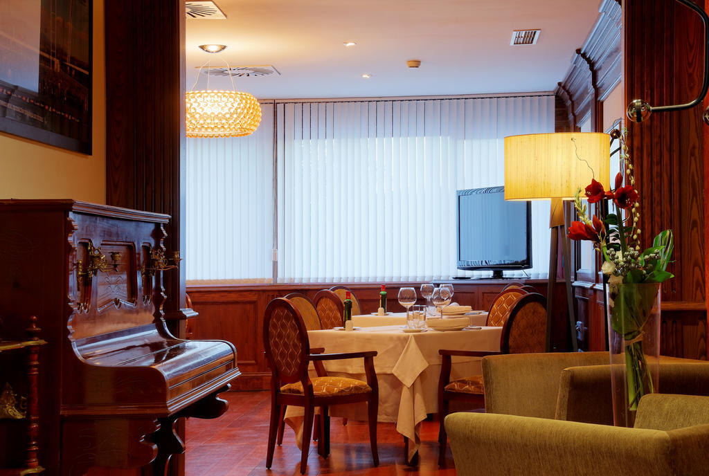 Hotelsefutbol Лас-Росас-де-Мадрид Екстер'єр фото
